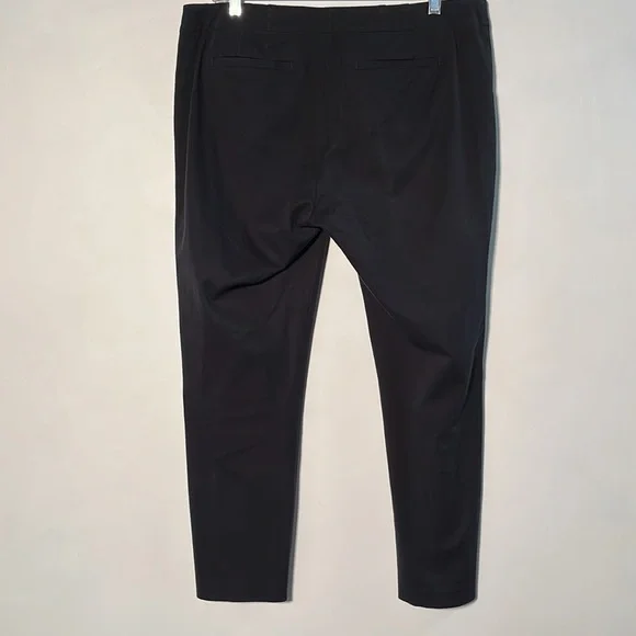 J. JILL Premium Bi-Stretch Minimalist/Career Two Pocket Black Ankle Pant SZ 12 - Picture 3 of 14
